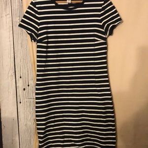 Old navy black and white striped dress